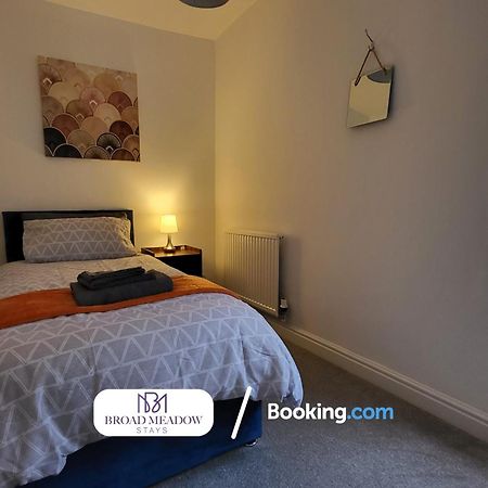 Last-Minute Offers L 3-Bed House By Broad Meadow Stays L Short Lets L Family, Business, Students L Lincoln L Parking المظهر الخارجي الصورة